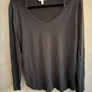 Time and Tru Gray Relaxed Blouse